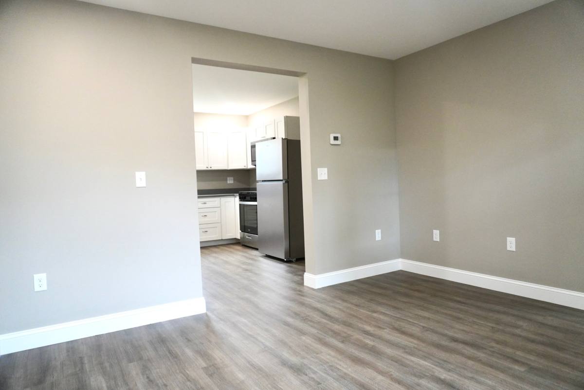 Apartment for rent at 375 Lincoln St #2, Bangor, ME 04401