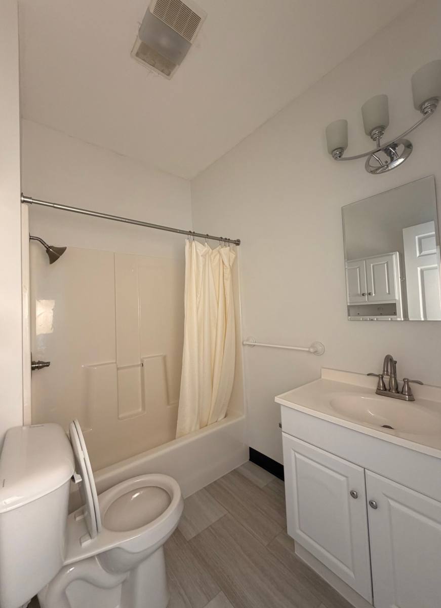 Apartment for rent at 3850 De Tonty St #3852A, Saint Louis, MO 63110