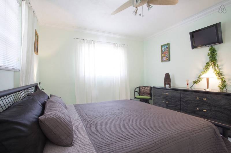Apartment for rent at 201 Galen Dr, Key Biscayne, FL 33149