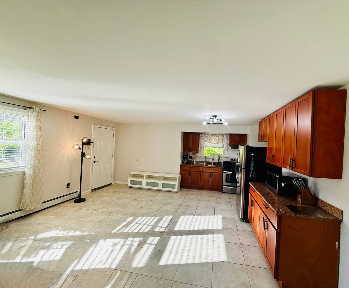 Apartment for rent at 28 Kenilworth Rd, Yonkers, NY 10701