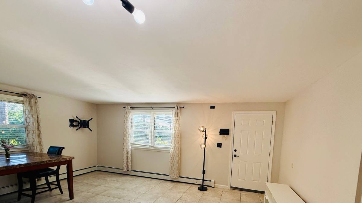 Apartment for rent at 28 Kenilworth Rd, Yonkers, NY 10701