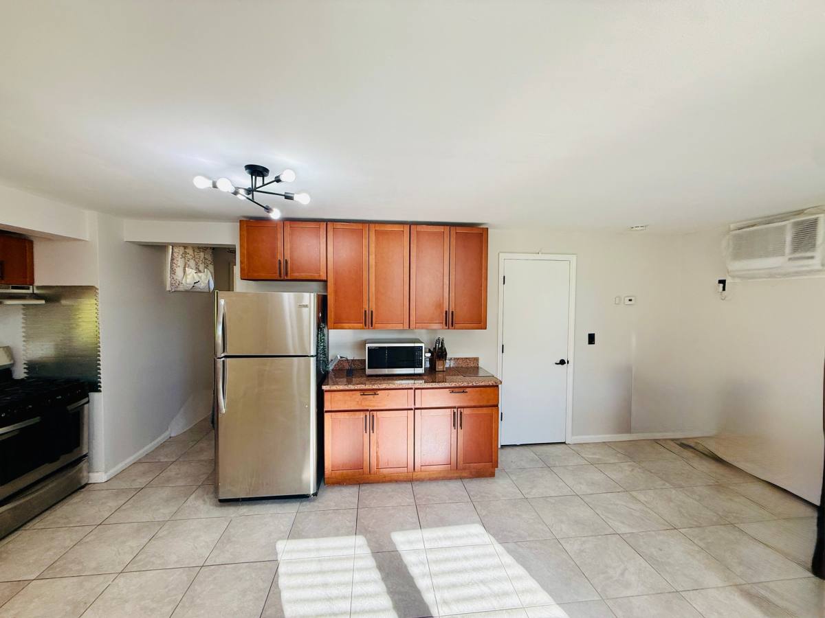 Apartment for rent at 28 Kenilworth Rd, Yonkers, NY 10701