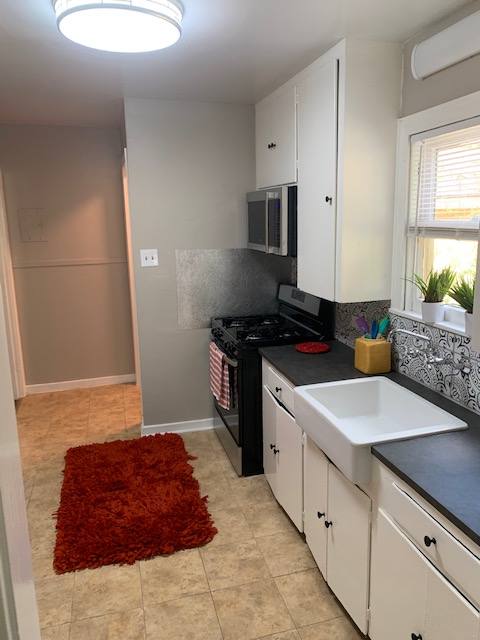 Apartment for rent at 1814 W Summit, San Antonio, TX 78201