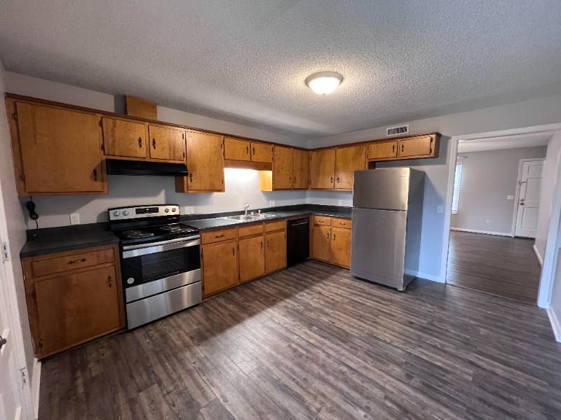 Apartment for rent at 401 Moore St #102, Bristol, VA 24201