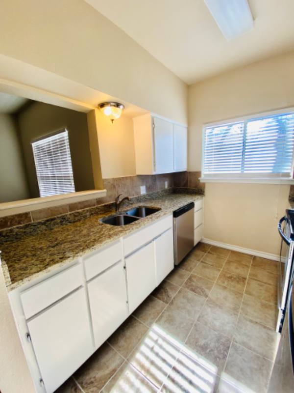 Townhouse for rent at 103 Hughson Court, San Marcos, TX 78666