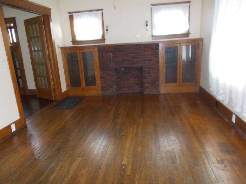 House for rent at 8 Prospect Ave NW, Warren, OH 44483
