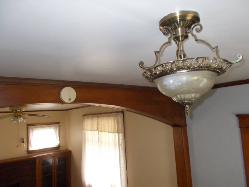 House for rent at 8 Prospect Ave NW, Warren, OH 44483