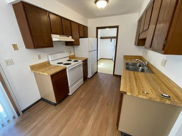 Apartment for rent at 839 Illinois Ave #102, Oostburg, WI 53070