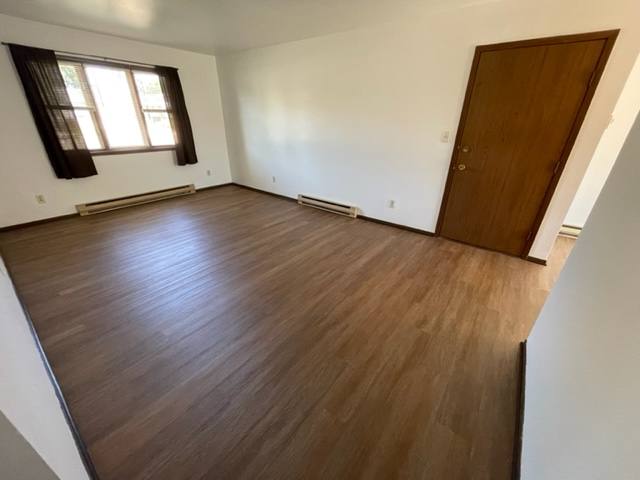 Apartment for rent at 839 Illinois Ave #102, Oostburg, WI 53070