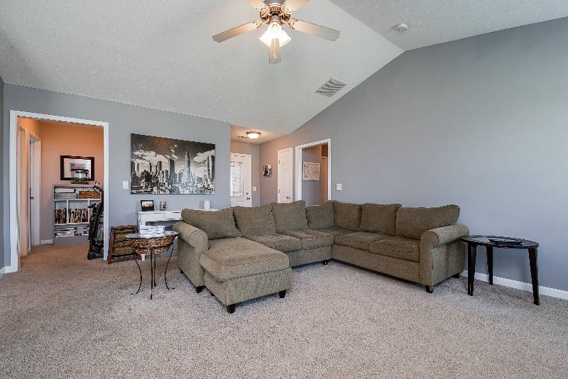 House for rent at 3813 Ridgetop Circle, Jeffersonville, IN 47130