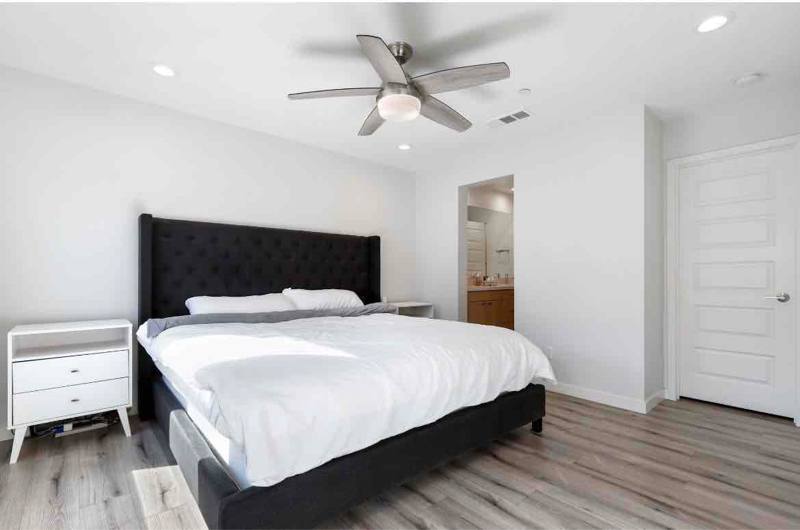 Townhouse for rent at 2884 N Glassell St, Orange, CA 92865