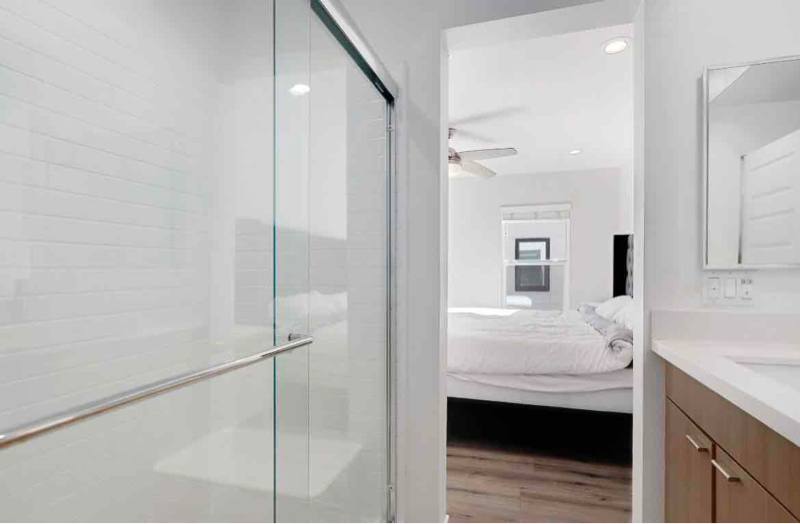 Townhouse for rent at 2884 N Glassell St, Orange, CA 92865