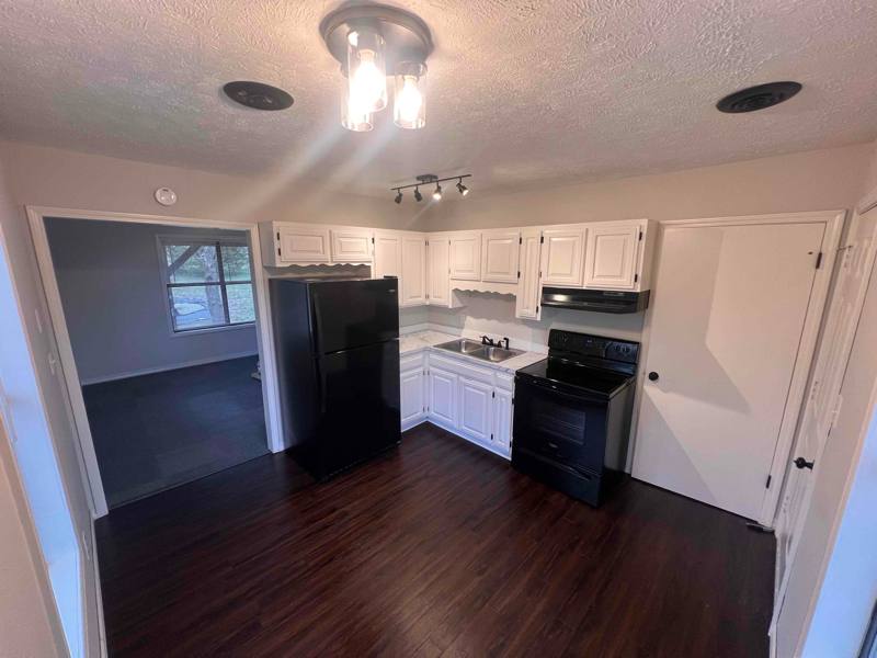 Apartment for rent at 621 County Rd 207 #3, Eureka Springs, AR 72632