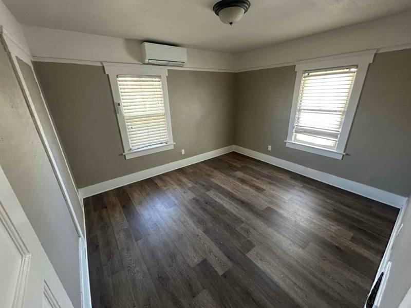 Apartment for rent at 411 W Chestnut Ave #B, Santa Ana, CA 92701