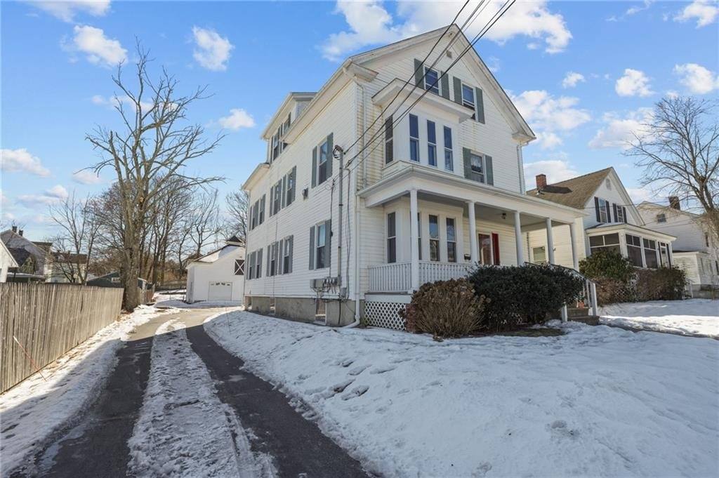 Apartment for rent at 14 Lincoln Ave #GARAGE, Coventry, RI 02816