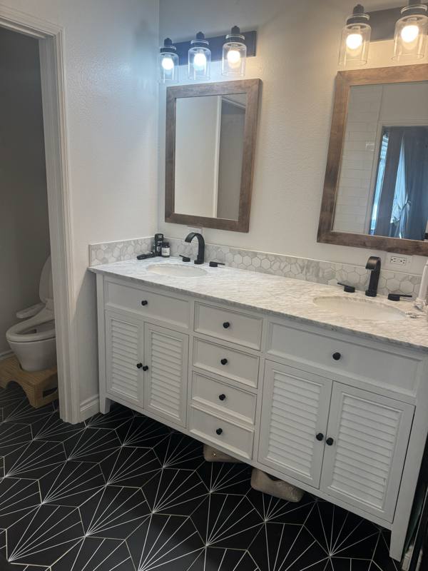 Condo for rent at 2620 Elden Ave #B5, Costa Mesa, CA 92627