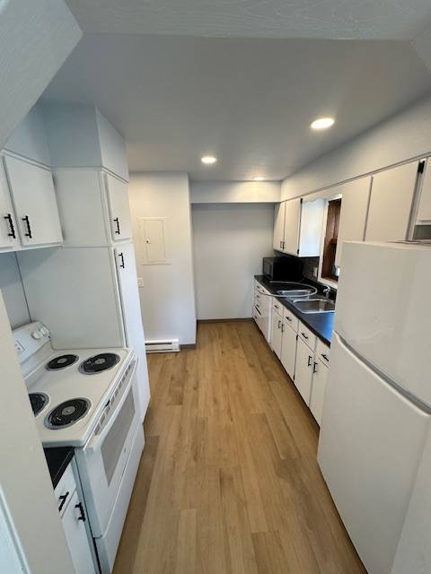 Apartment for rent at 420 E Main St #4, Sun Prairie, WI 53590