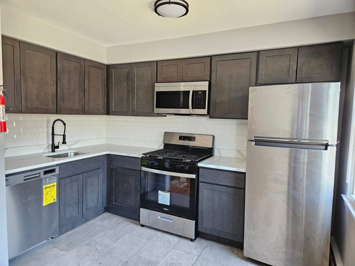 Apartment for rent at 720 Westfield Ave #CC2, Elizabeth, NJ 07208