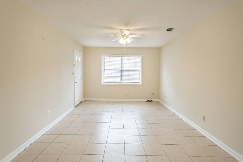 Apartment for rent at 1955 Elaine Ave, Waycross, GA 31503
