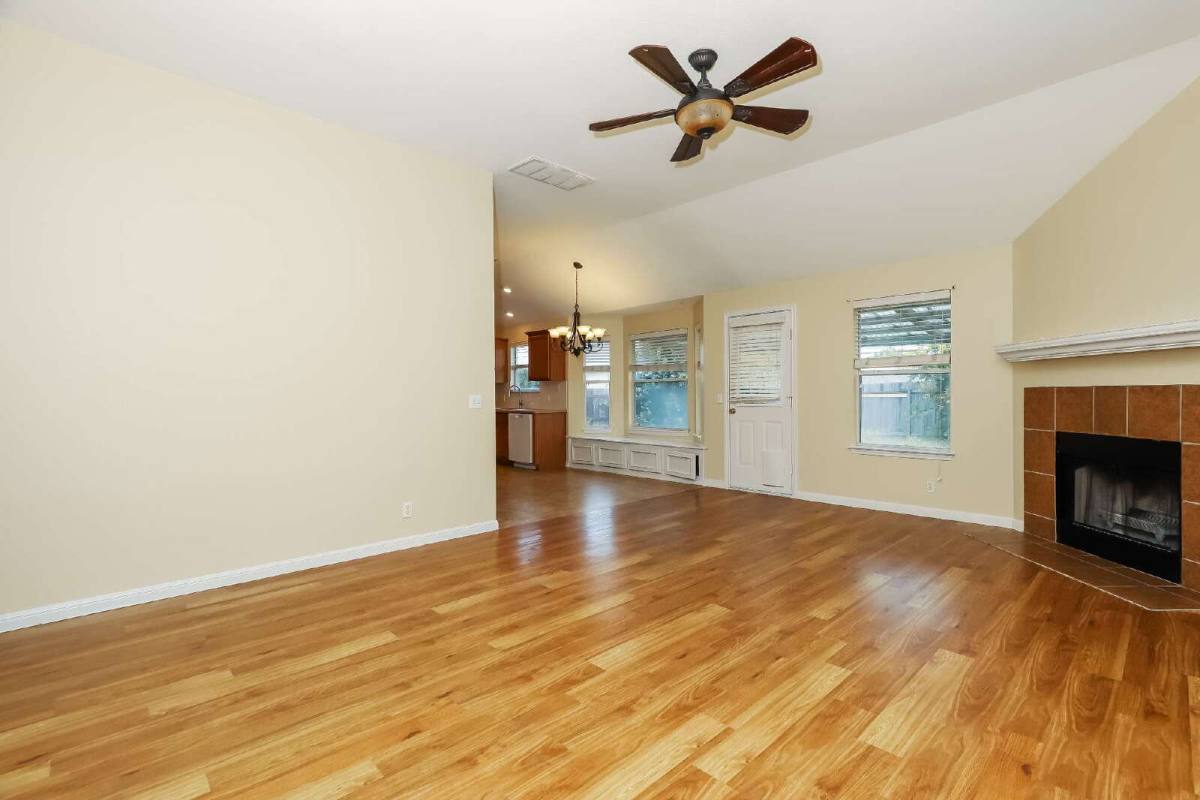 House for rent at 1561 Kenneys Way, Round Rock, TX 78665