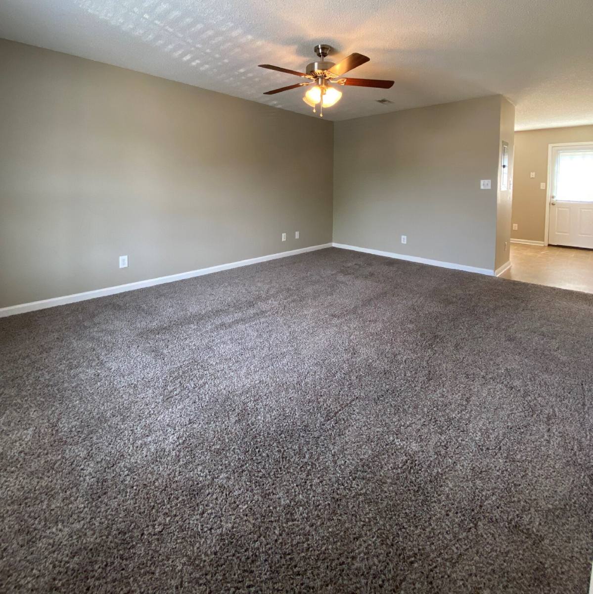 Townhouse for rent at 541B Patriot Park Court, Clarksville, TN 37042