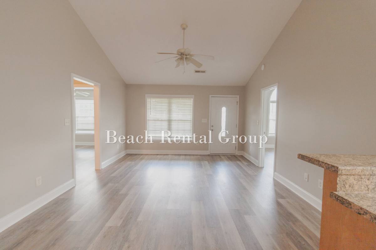 House for rent at 204 Macarthur Dr, Conway, SC 29527