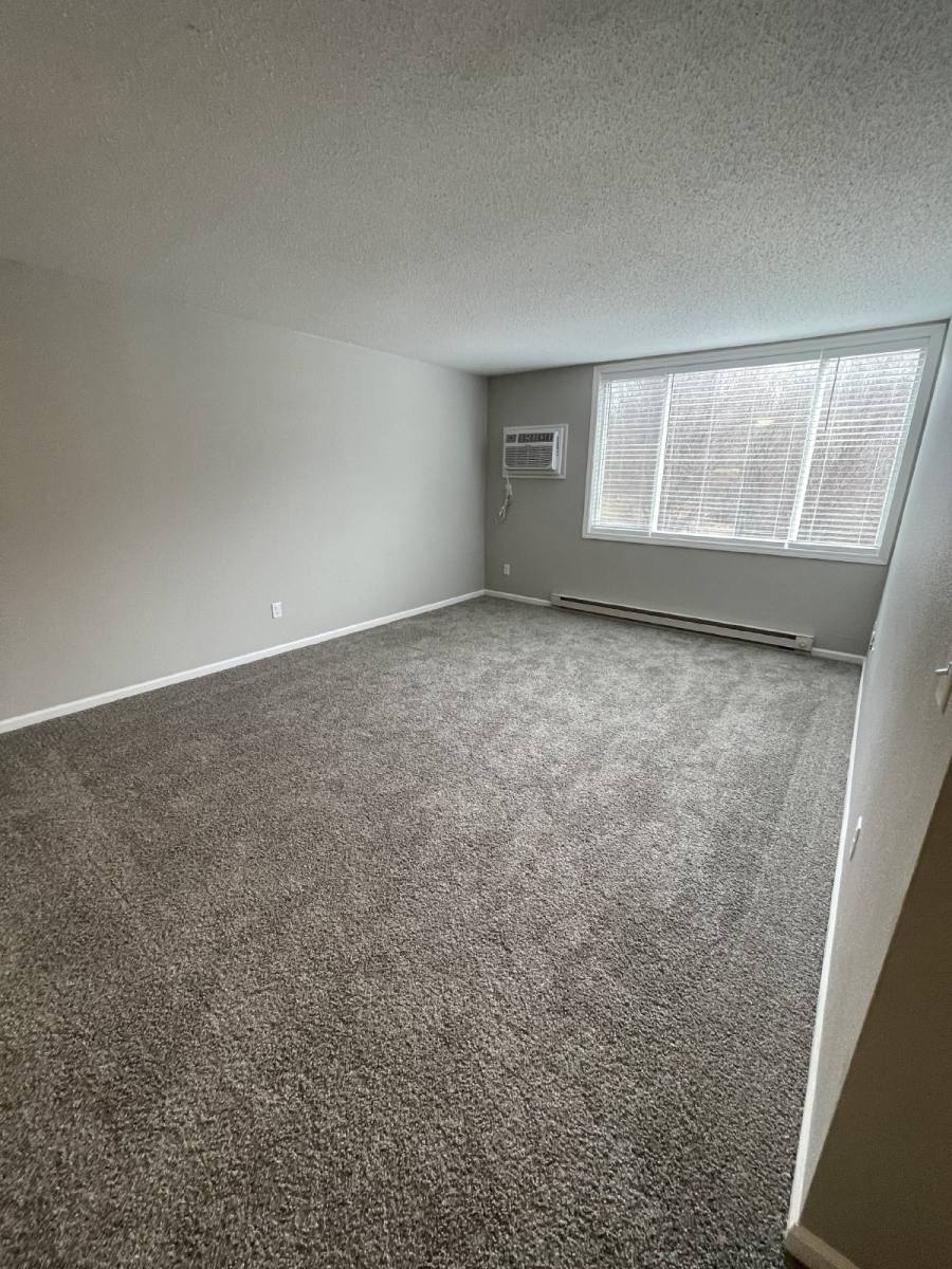Apartment for rent at 340 15th Ave W #222, Eveleth, MN 55734