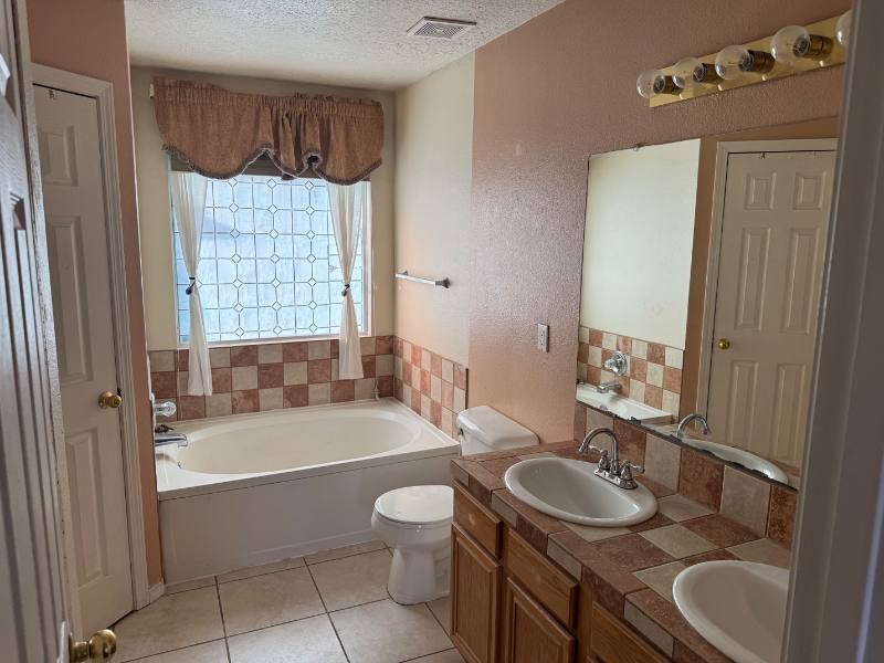 House for rent at 8008 Smokerise Ave, Albuquerque, NM 87120