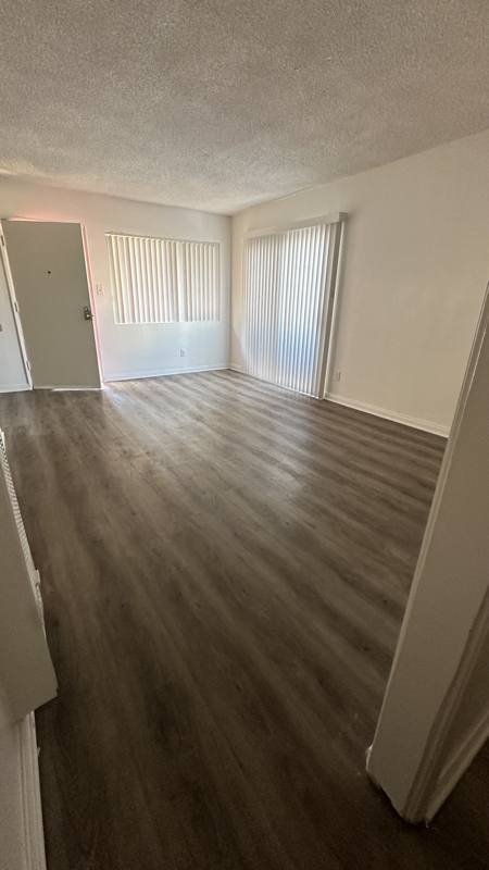 Apartment for rent at 6833 Sepulvada Blvd Van Nuys #209, Van Nuys, CA 91405