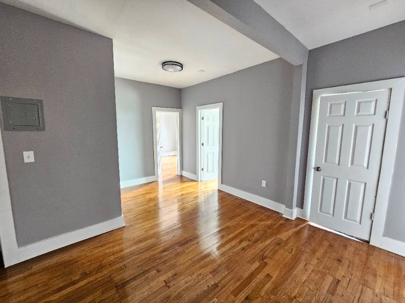 Apartment for rent at 317 William St #2B, Newark, NJ 07108