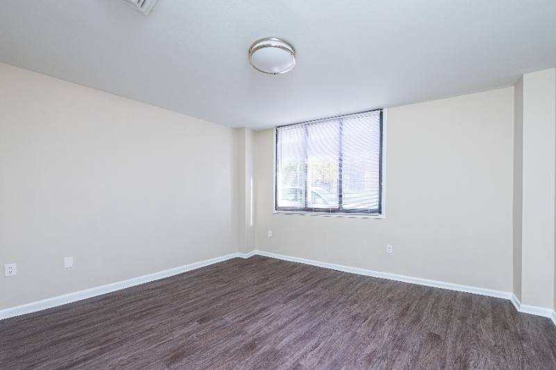 Apartment for rent at 306 Main St #8C, West Orange, NJ 07052
