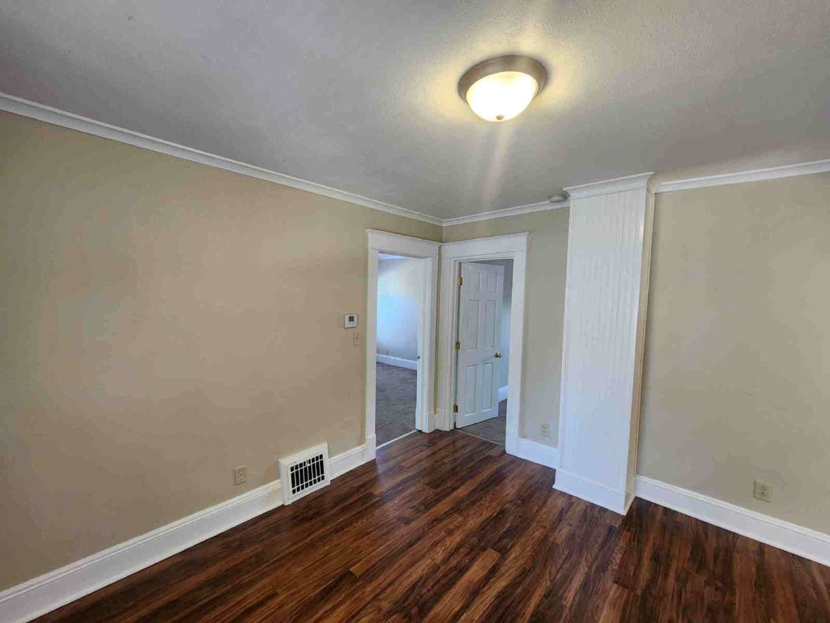 Townhouse for rent at 143 Brockway Ave, Oshkosh, WI 54902