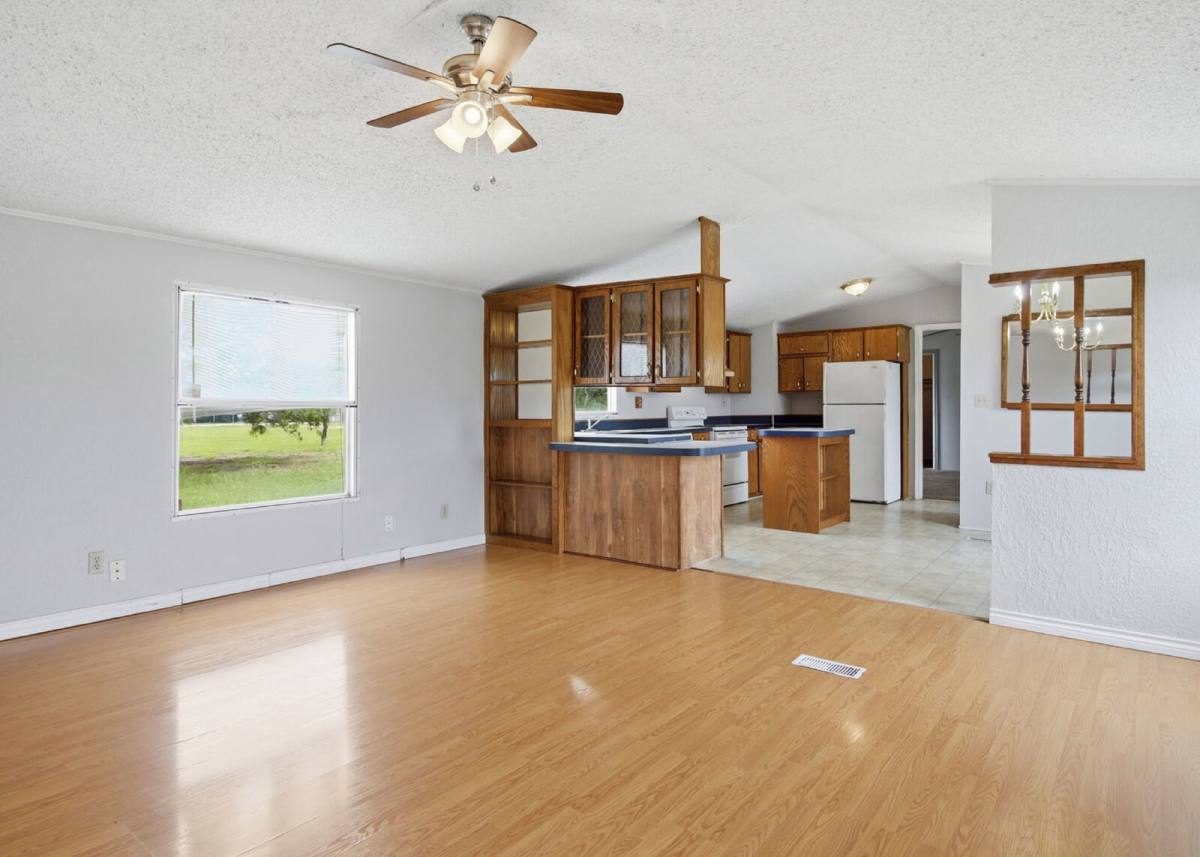 House for rent at 318 Dewey Lane, Seguin, TX 78155