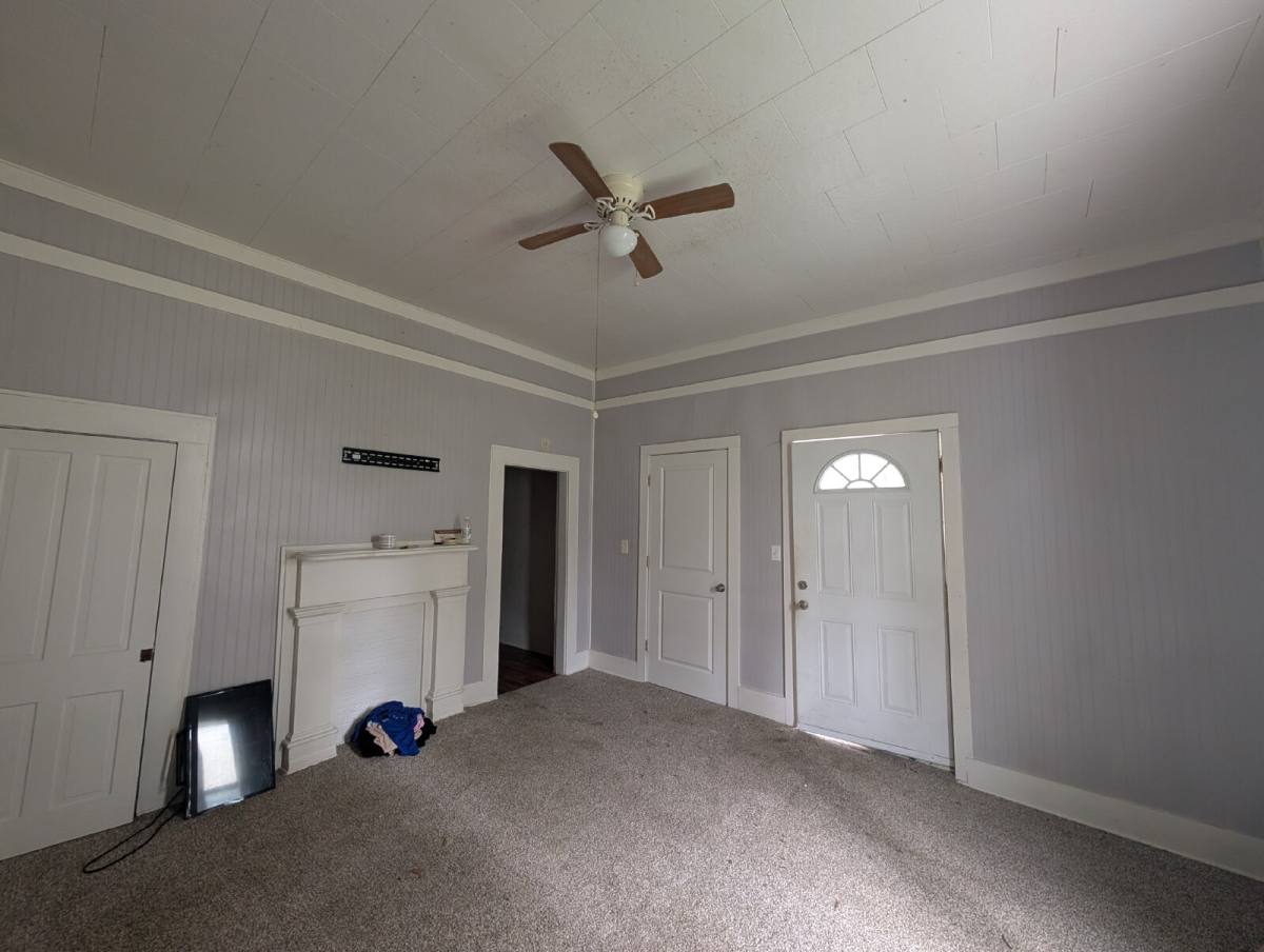 House for rent at 401 Elm St, Martin, TN 38237