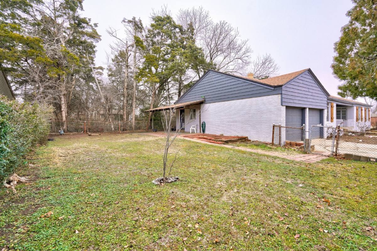 House for rent at 2701 NW 48th St, Oklahoma City, OK 73112