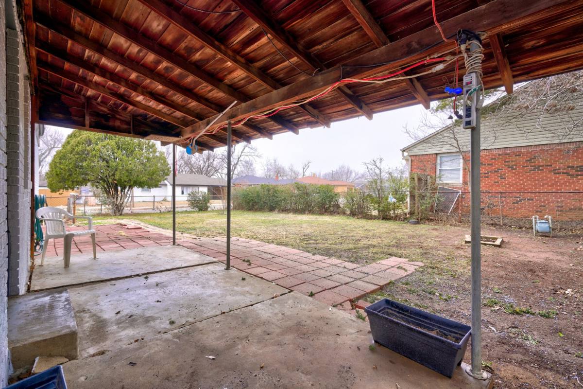 House for rent at 2701 NW 48th St, Oklahoma City, OK 73112