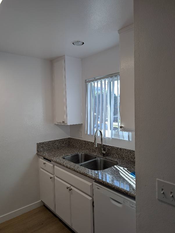 Townhouse for rent at 14249 Friar St, Van Nuys, CA 91401