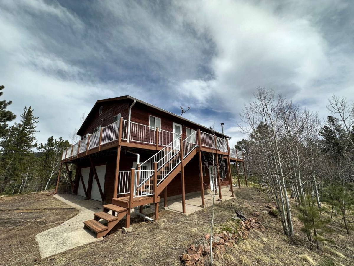 House for rent at 416 Jones Rd, Bailey, CO 80421