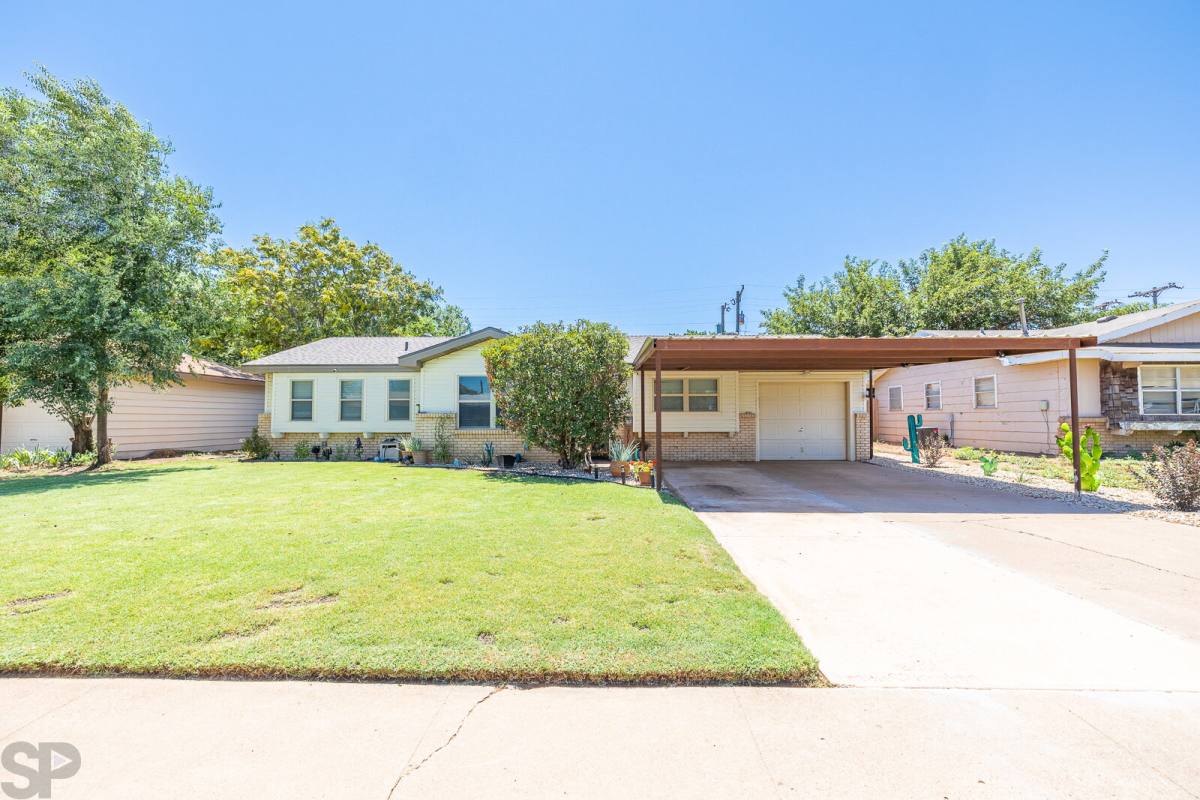 House for rent at 3413 Belmont Ave, Lubbock, TX 79407