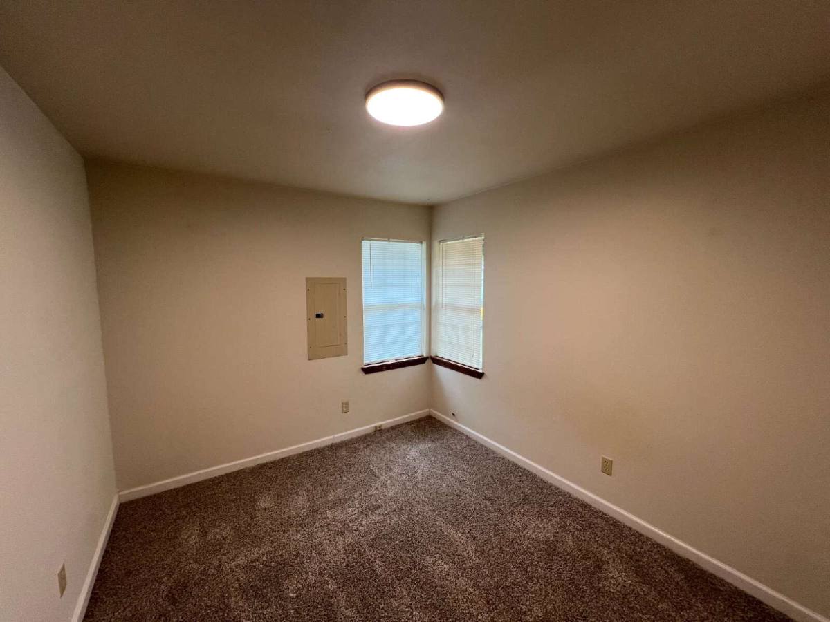 House for rent at 12845 Village Rd, Swisshome, OR 97480