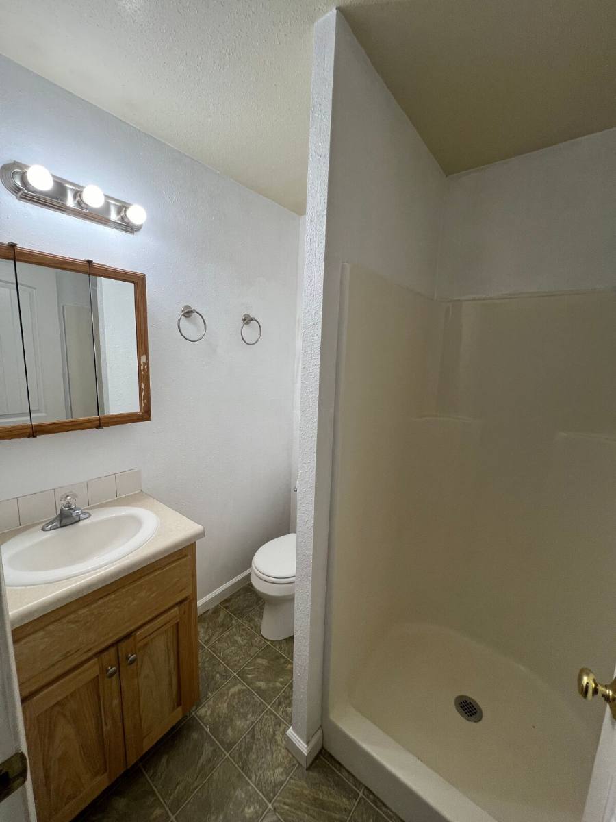 House for rent at 12845 Village Rd, Swisshome, OR 97480