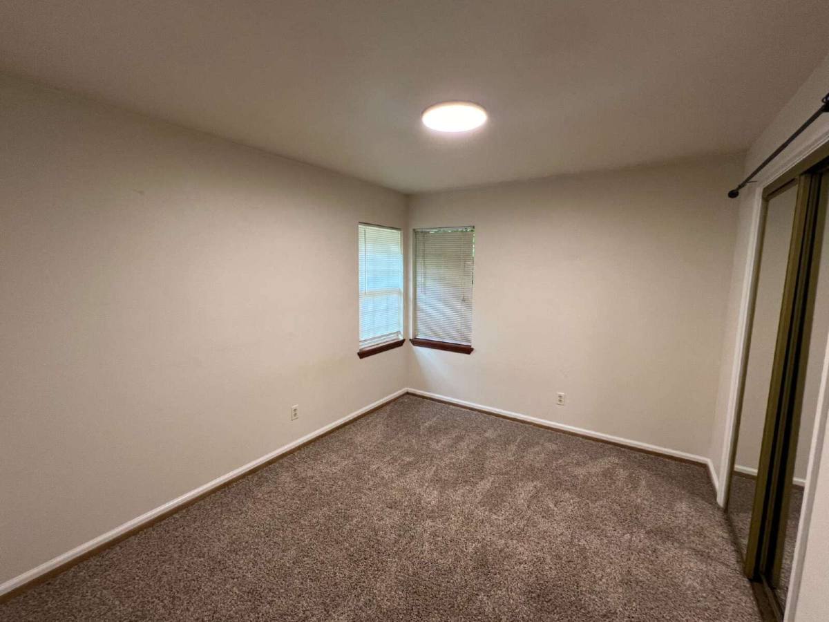 House for rent at 12845 Village Rd, Swisshome, OR 97480