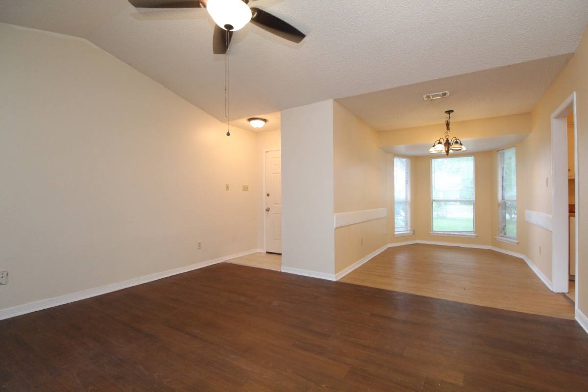 Townhouse for rent at 6201 Forest Pines Dr #D, Pensacola, FL 32526