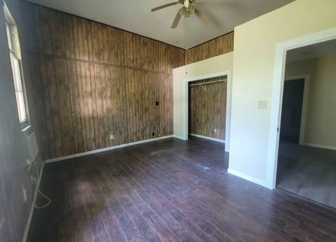 House for rent at 1005 E Fannin St, Marshall, TX 75670