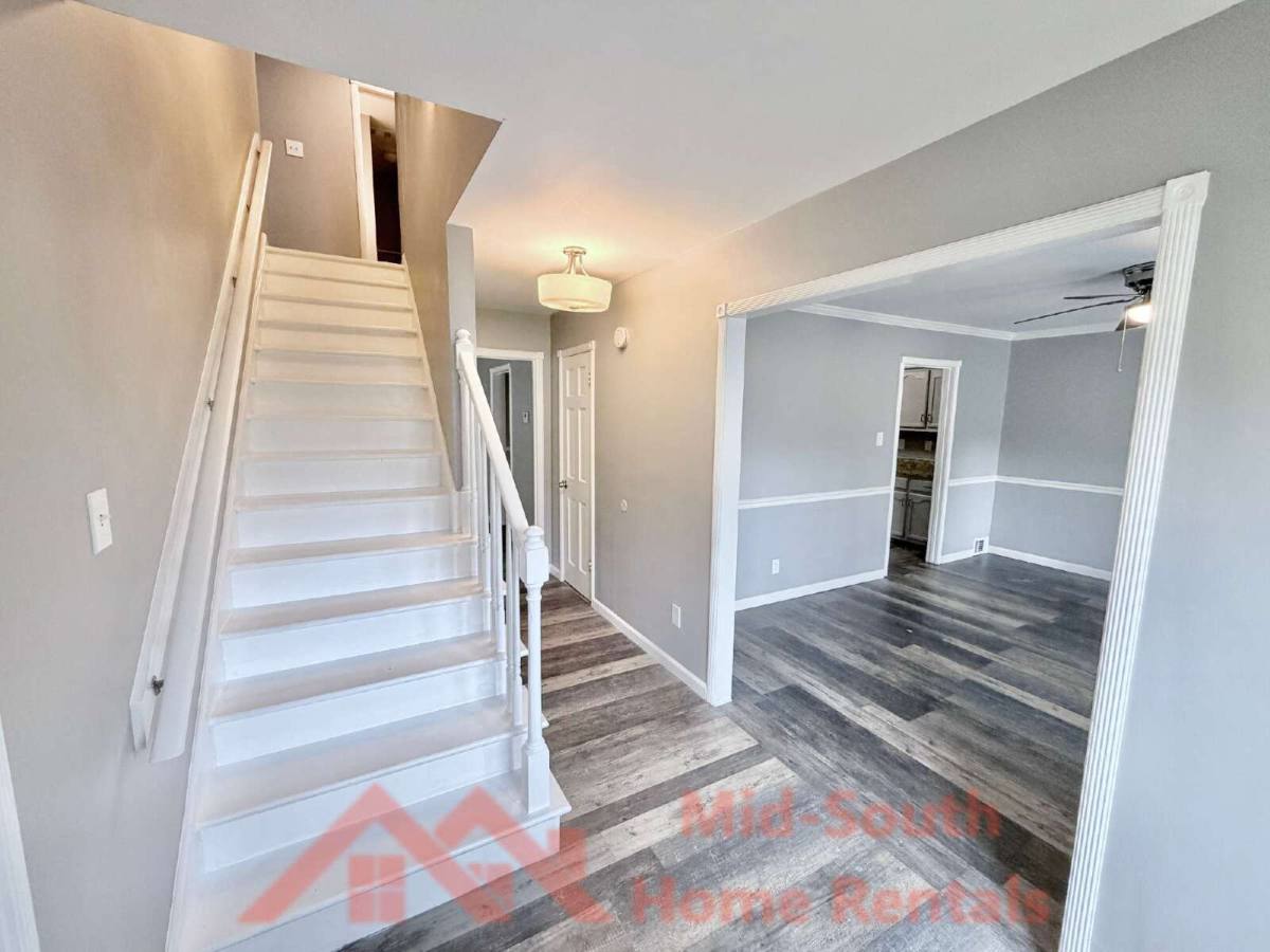 Apartment for rent at 512 McElroy Rd #A, Memphis, TN 38120