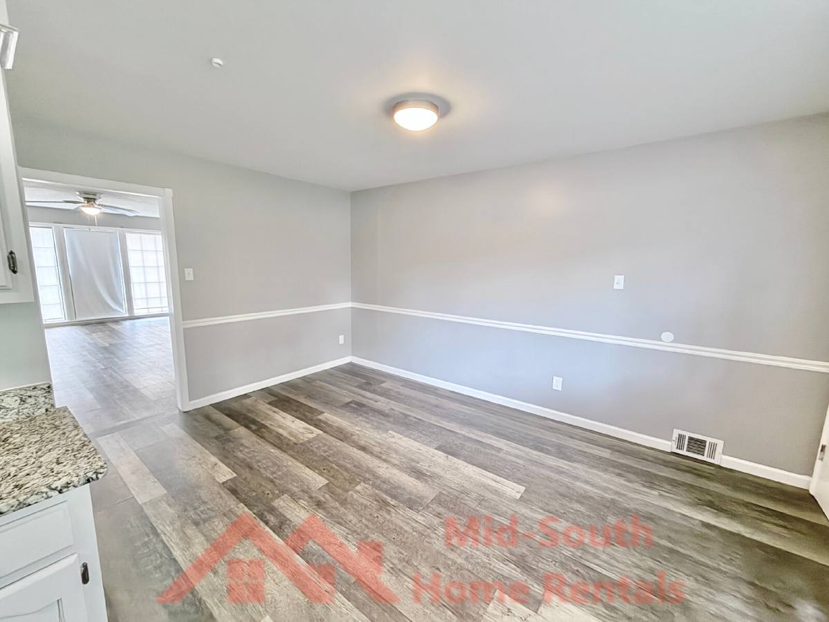 Apartment for rent at 512 McElroy Rd #A, Memphis, TN 38120