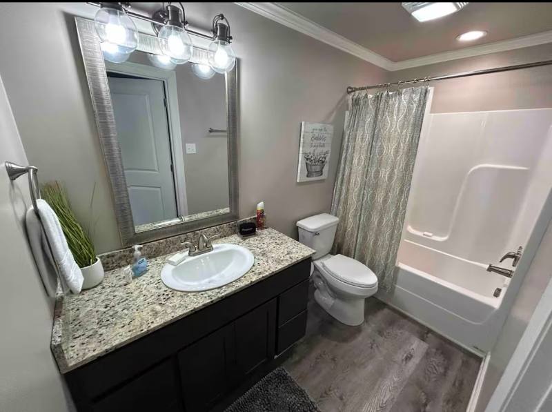 Apartment for rent at 305 W Second St #210, Lafayette, LA 70501