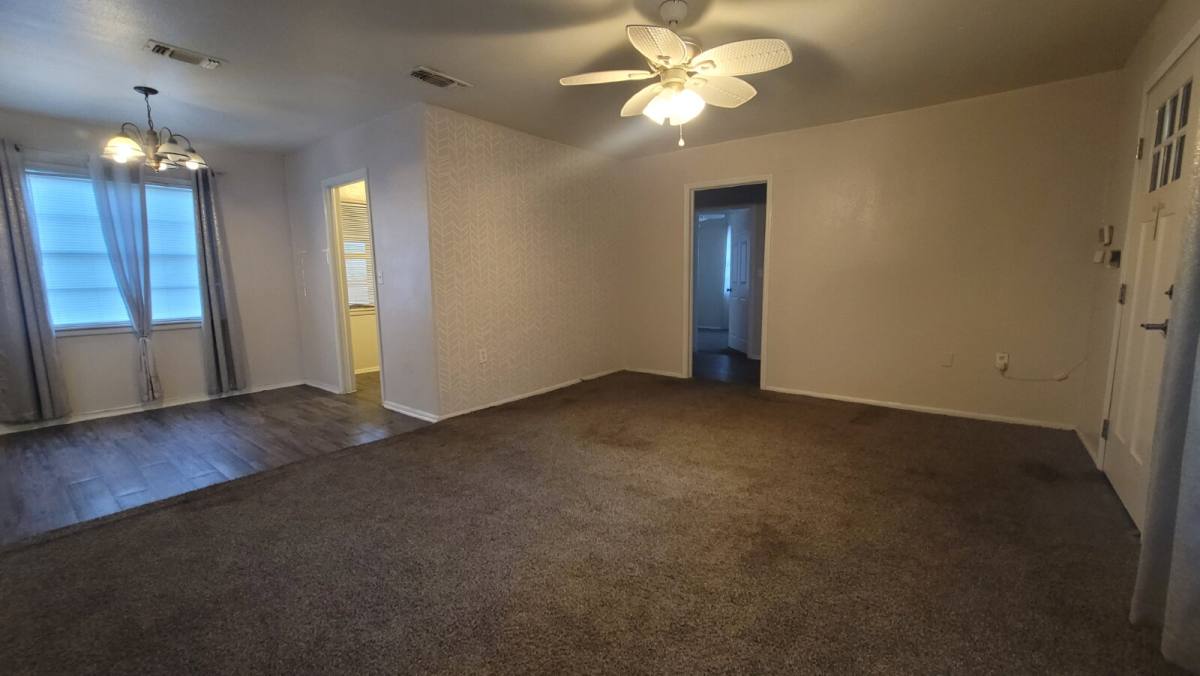 House for rent at 701 E Pinecrest Dr, Marshall, TX 75670