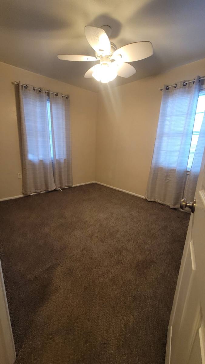 House for rent at 701 E Pinecrest Dr, Marshall, TX 75670