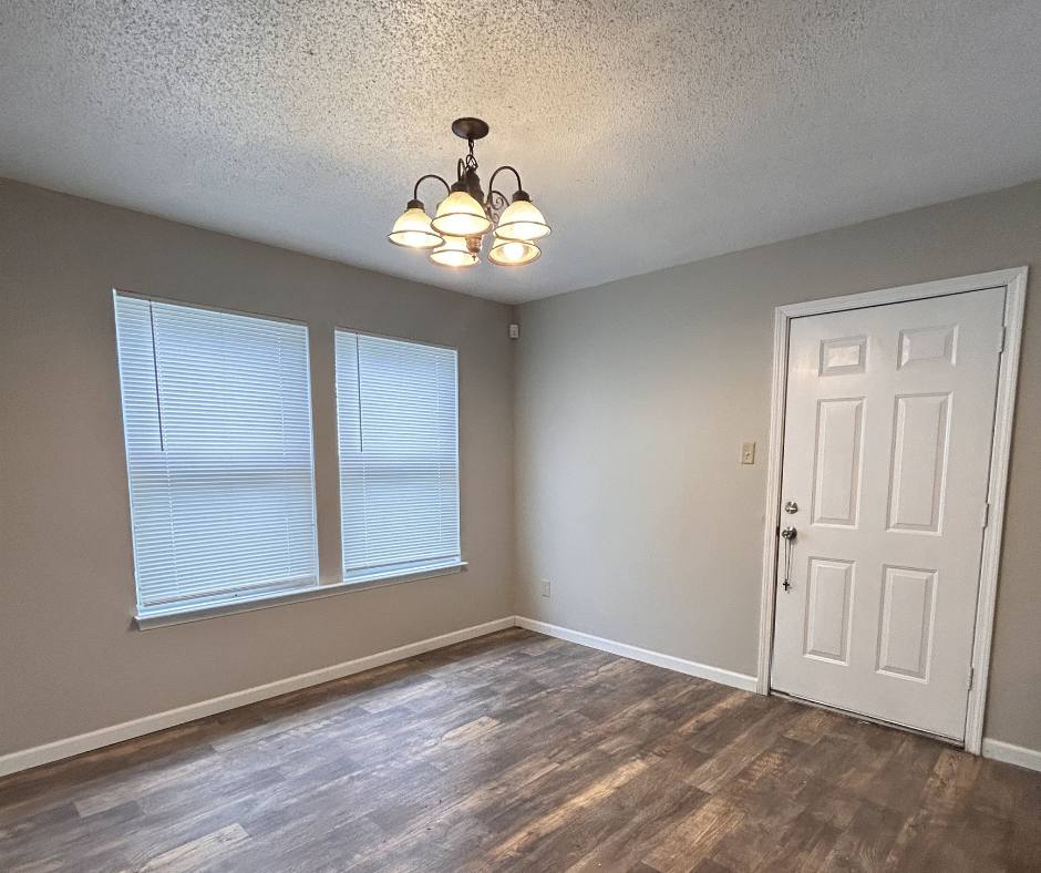 House for rent at 2219 Summer Breeze Way, Greenwood, IN 46143